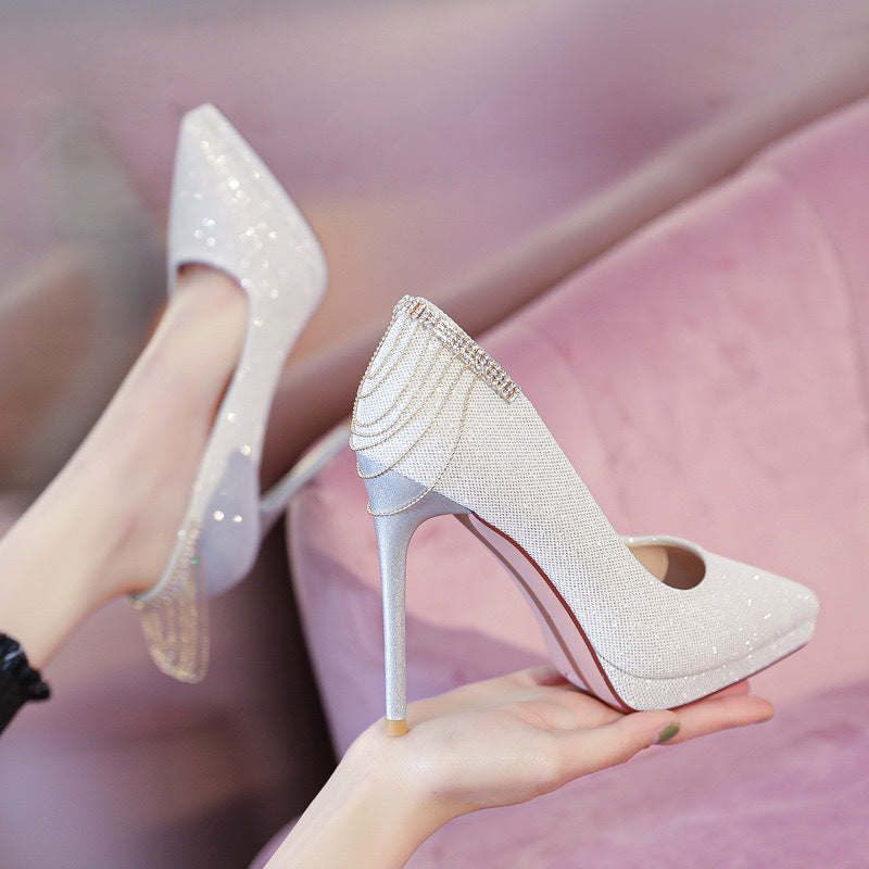 Damer High-Heel Pumps med funklende strassdetaljer og elegant design Stilla