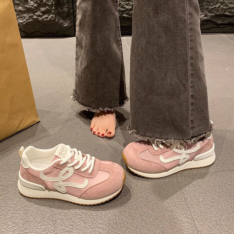 Dame Sneakers med åndbar mesh-overflade og moderne design Stilla