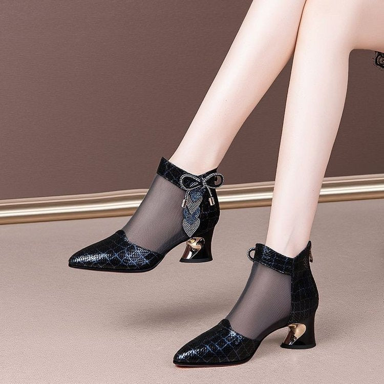 Dame elegante Slingback-pumps med moderne glans og buet hæl Stilla