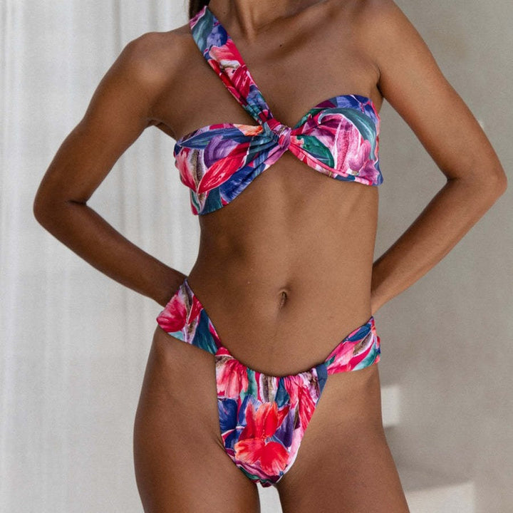 Femme One-Shoulder Mønstret Bikini Sæt Stilla