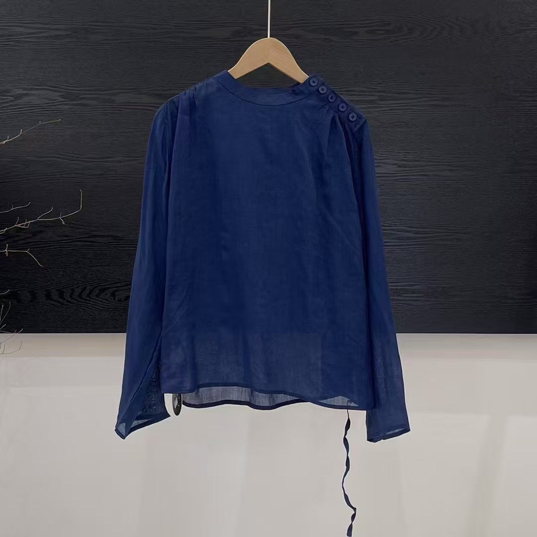 Femme Let Langærmet Bluse med Knapdetaljer Stilla