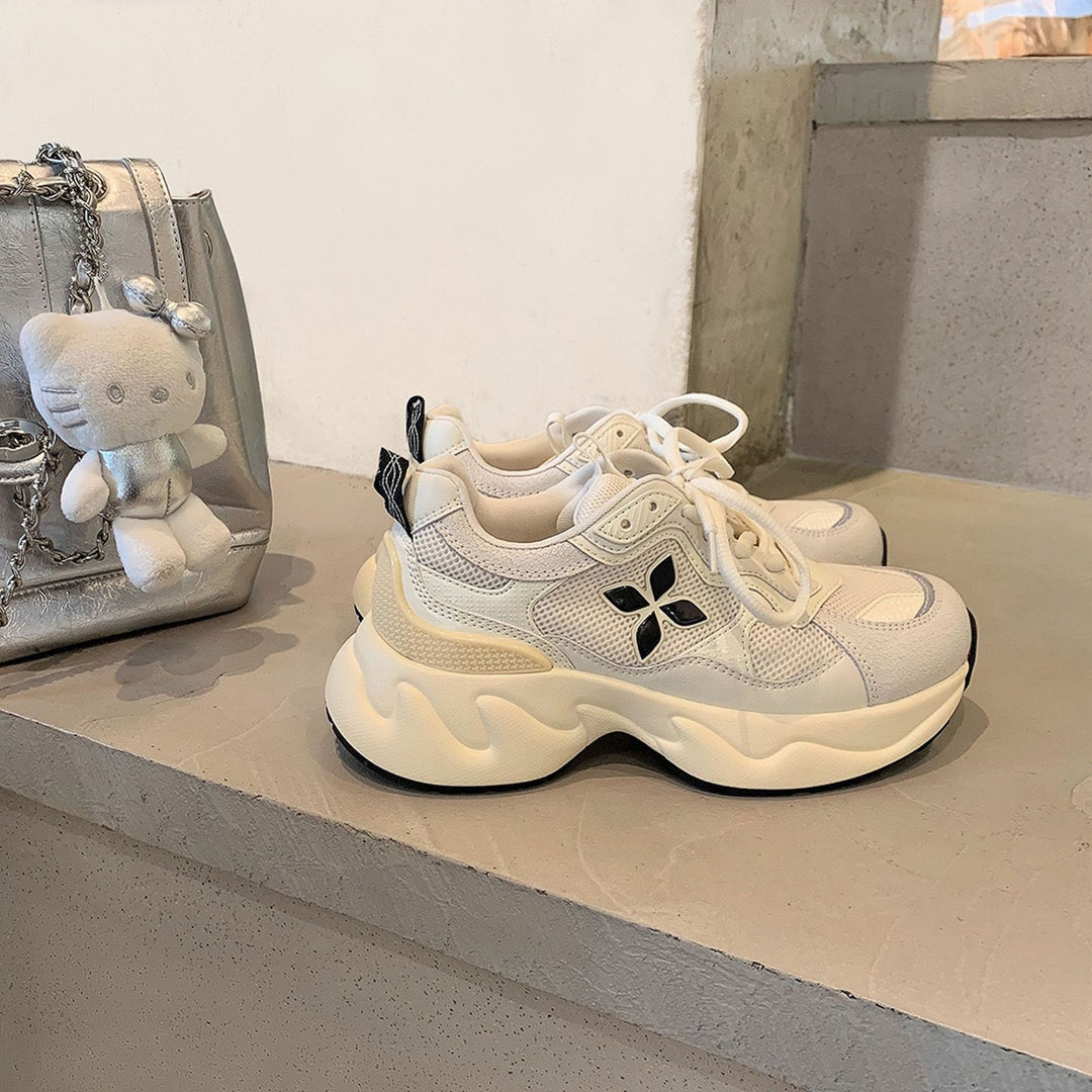 Dame trend sætning chunky sål sneakers med åndbare mesh-paneler Stilla
