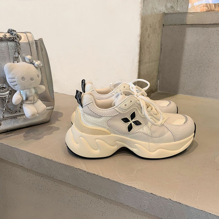 Dame trend sætning chunky sål sneakers med åndbare mesh-paneler Stilla