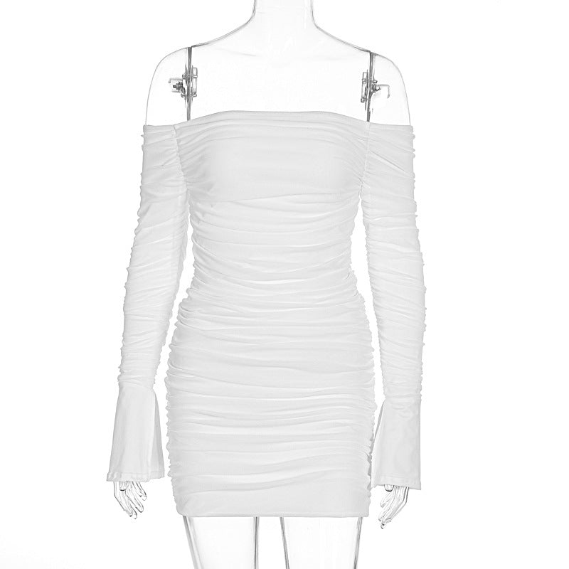 Dame Off-Shoulder Minikjole med flæse detaljer og tætsiddende snit Skovae