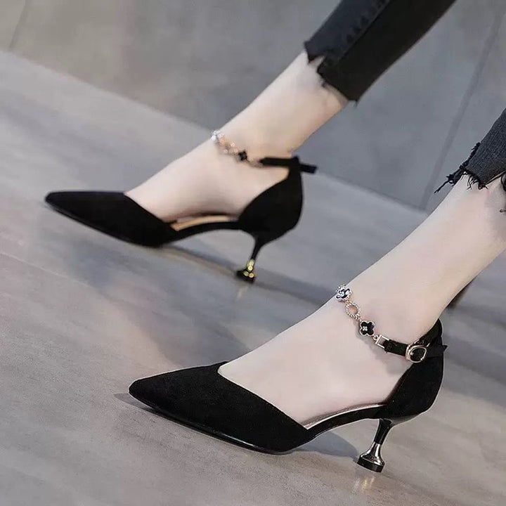 Dame Elegante Pumps med moderigtige smykke-rem-detalje og komfortabel hæl Stilla