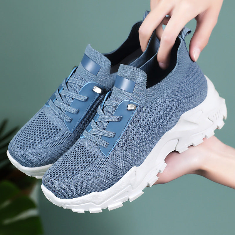 Dame Sporty Slip-On Sneakers med fleksibelt netmateriale og innovativ dæmpningsteknologi Stilla