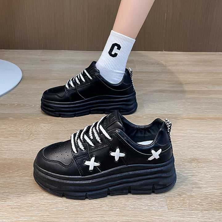 Dame Mode Sneakers med tykk plateau sål og unikt snøre design Stilla