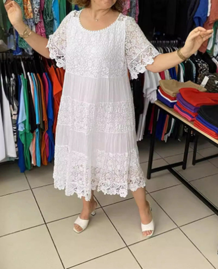 Dame fritidskjole med elegant spidsesmykning Stilla