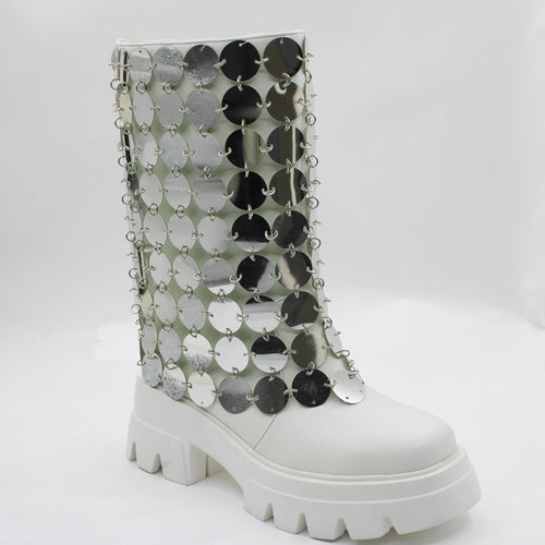 Femme Chunky High-Top platformstøvler med dekorative metalliske skiver Stilla