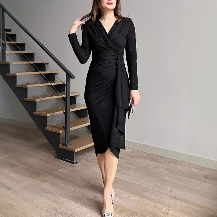 Dame Elegant omslagkjole med skinnende detaljer og asymmetrisk kant Stilla
