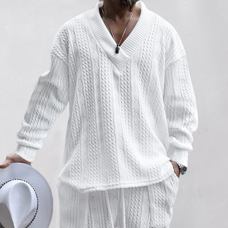 Herre afslappet sweater med V-hals og struktureret design Stilla