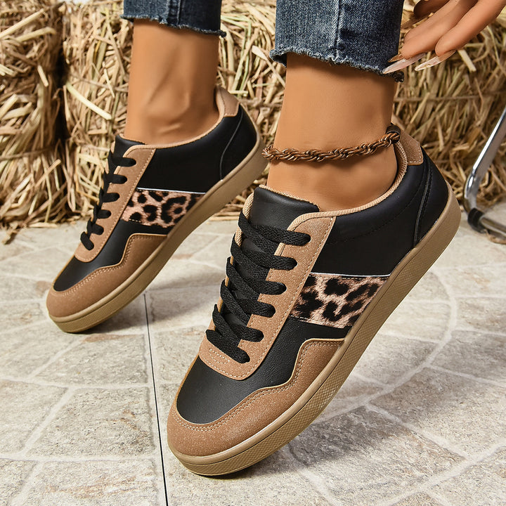 Dame mode Sneakers med animalisk print og polstret sål Stilla
