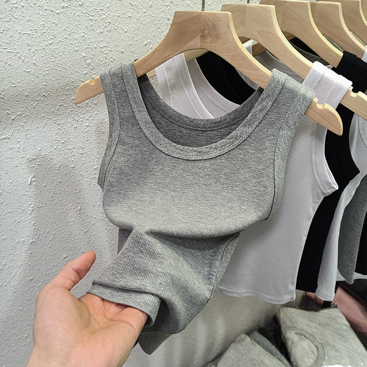 Femme Ripp bomulds tanktop med klassisk rund halsudskæring Stilla