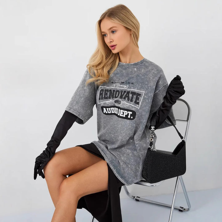 Dame Oversized T-shirt med afslappet vintage-print og urban skrift Stilla