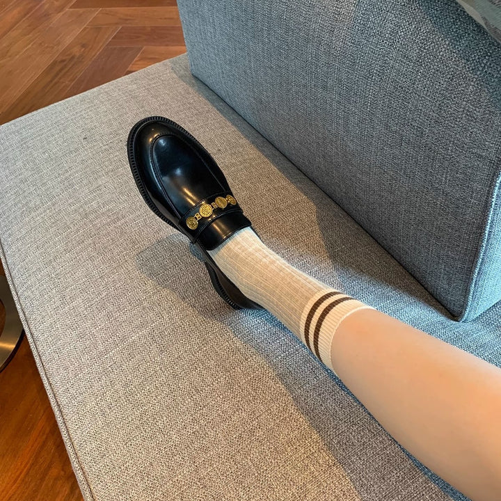 Dame Elegante Loafers med dekorative gyldne accenter Stilla