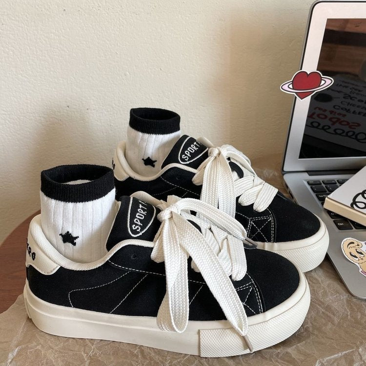Dame sporty sneakers med tykk sål og åndbart overmateriale kombination Stilla