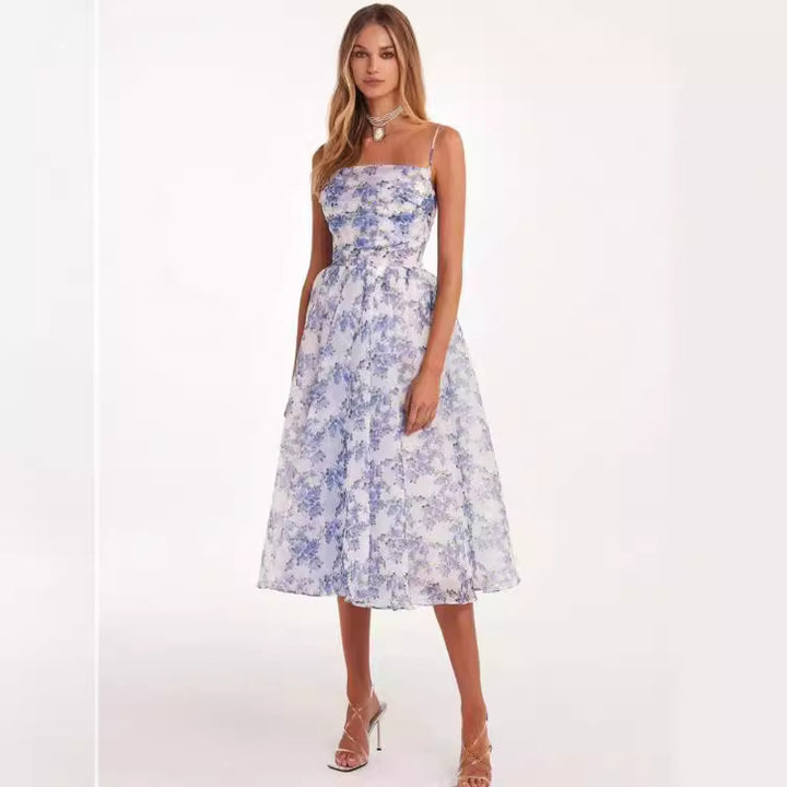 Dame midi-kjole med elegant blomsterdesign og skulderfri top Stilla