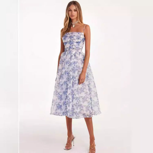 Dame midi-kjole med elegant blomsterdesign og skulderfri top Stilla