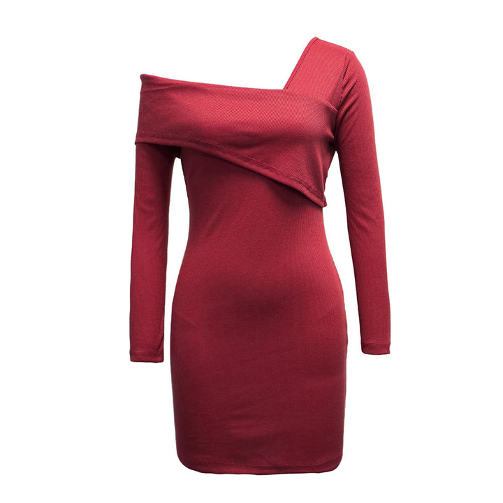Dame Bodycon-kjole med asymmetrisk udskæring og lange ærmer Stilla