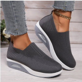 Dame Behagelige Slip-On Sneakers med åndbart overmateriale og Flex-Sål Stilla