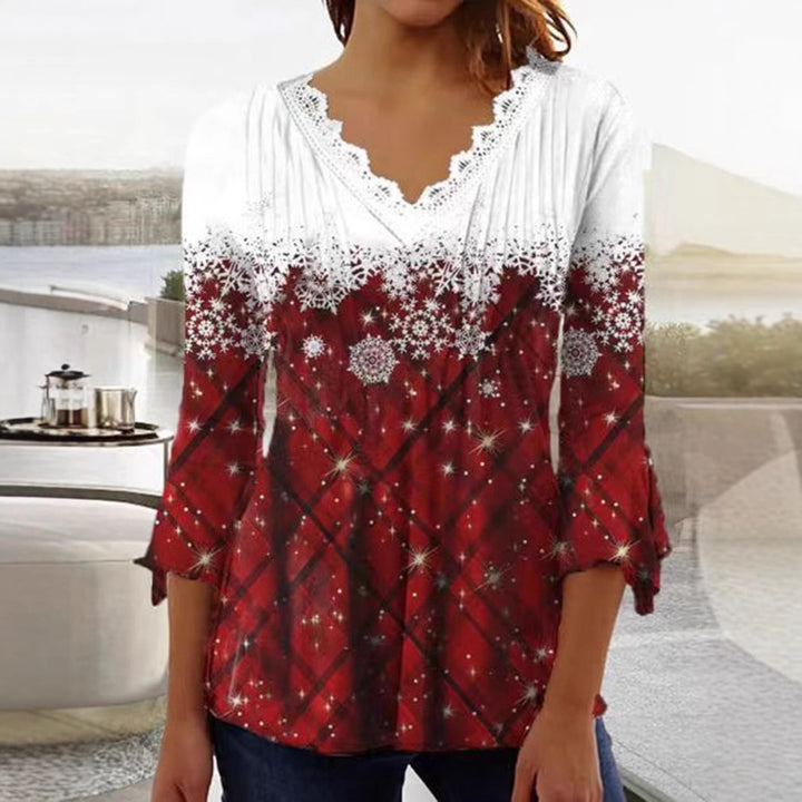 Dame Blusenshirt med elegant blondehals og festligt ternet mønster Stilla