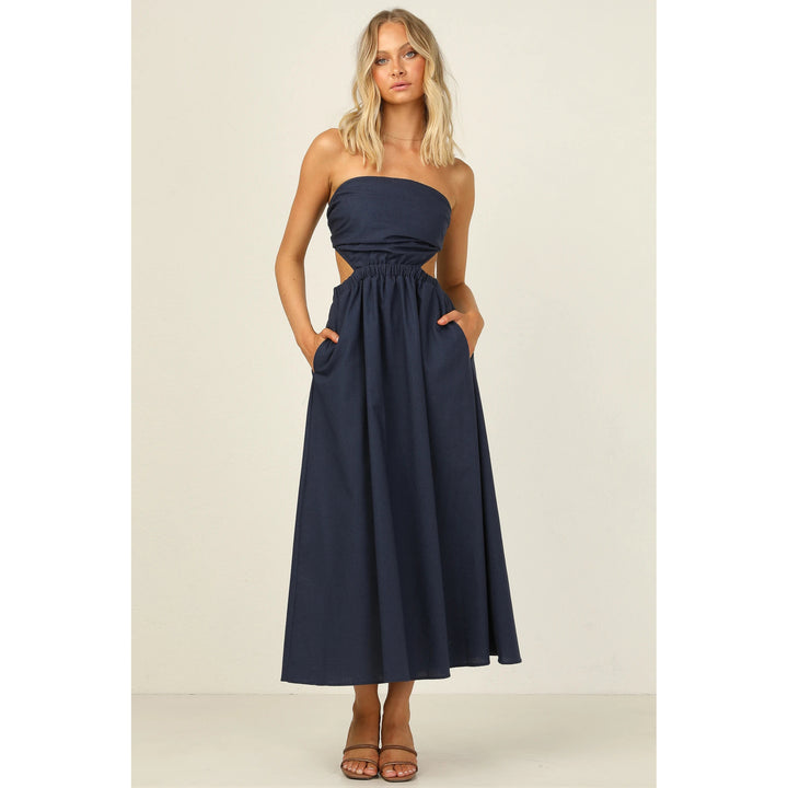 Women Strapless Maxi Dress with Side Cut-Out and Practical Pocket Design Skovae