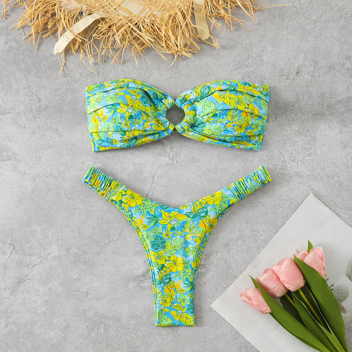 Dame Bandeau-Bikini-sæt med floral design og ringakcent Stilla
