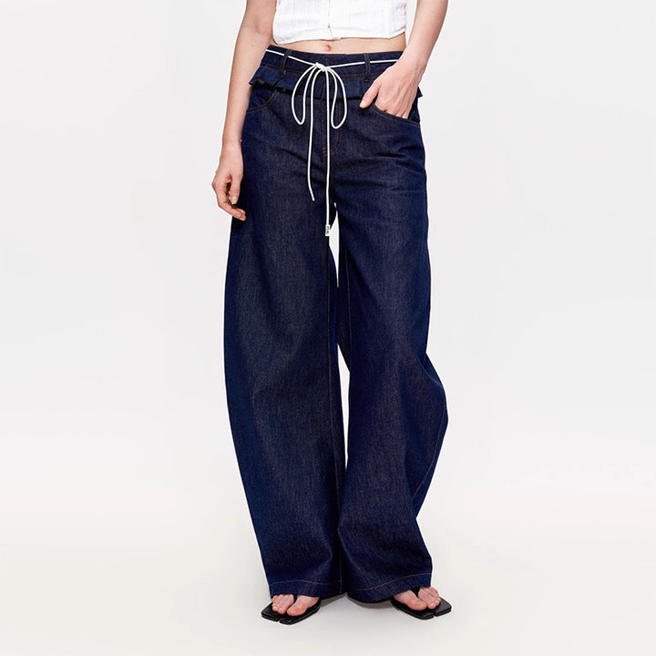 Kvinder brede denim bukser med høj talje og stilfulde plisseringer.