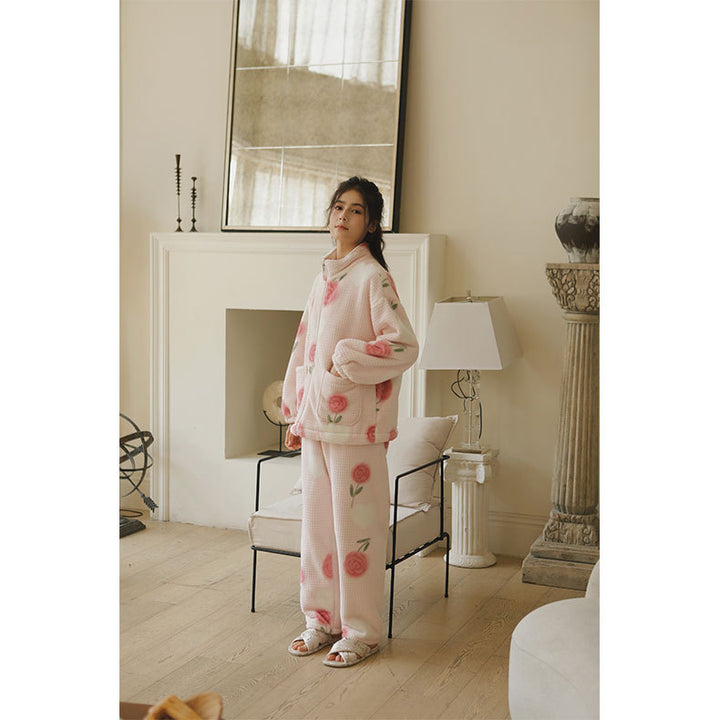 Damer Fluffy Jakke med blomstret Design Stilla