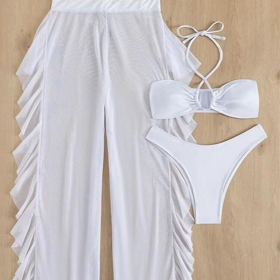 Dame bikini sæt med moderigtige overkjole og unikt design Stilla