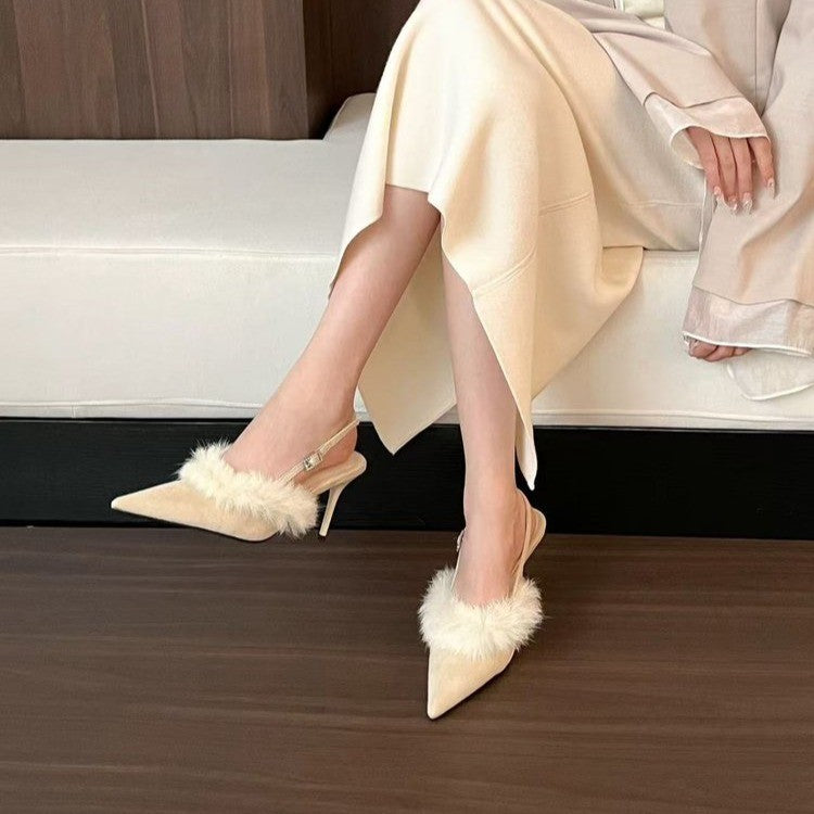 Dame Slingback-pumps med luksuriøs pelsbesætning og elegant spids design Stilla
