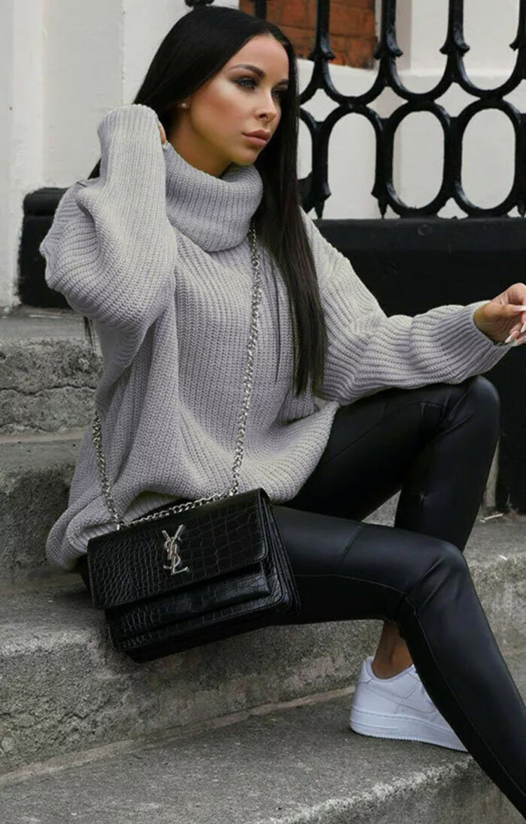 Kvinders strikket sweater med høj hals og høj pasform Stilla