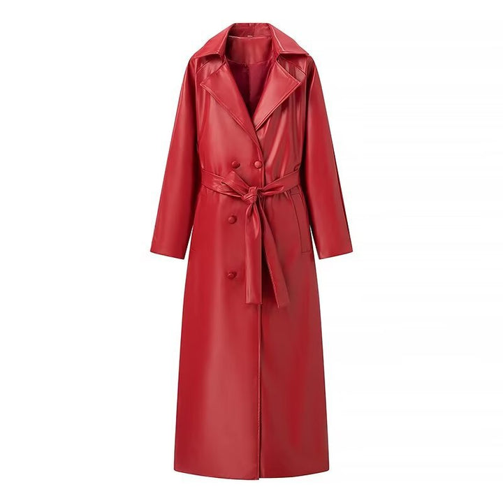 Damekunstlæder-trenchcoat med taljeret silhuet og elegante knapdetaljer Stilla