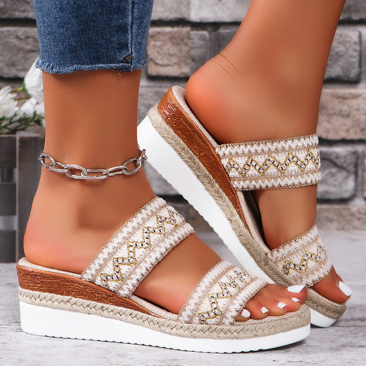 Dame Wedge-sandaler med elegant etno-design og komfortabel sål Stilla