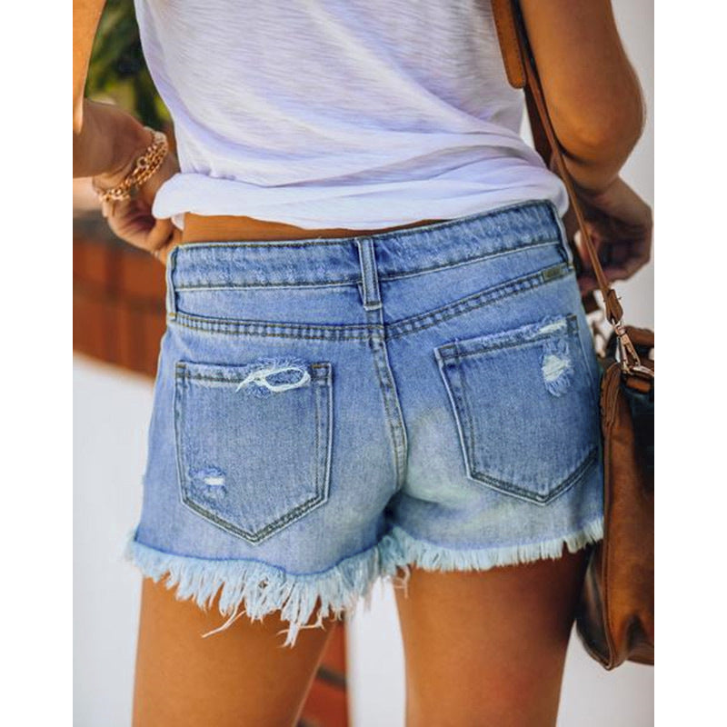 Dame Jeans-shorts med farverige patcher Stilla