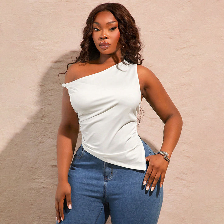 Dame asymmetrisk top med off-shoulder design og rynkning Skovae