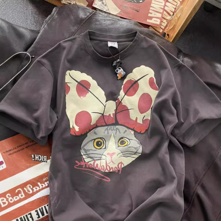 Dame T-shirt med legende kattemotiv og vidunderligt sløjfedesign Stilla