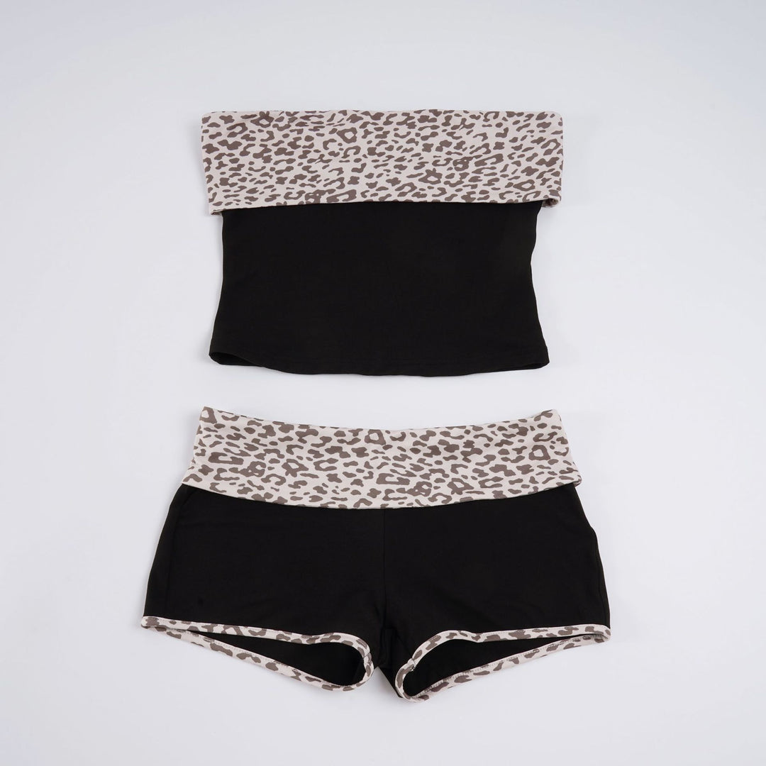 Dame bandeau bikini sæt med moderigtigt leopardmønster og behagelige shorts Skovae