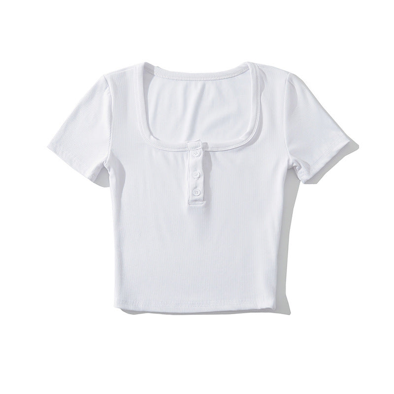 Dame cropped T-shirt med kvadratisk udskæring og knapdetaljer Stilla