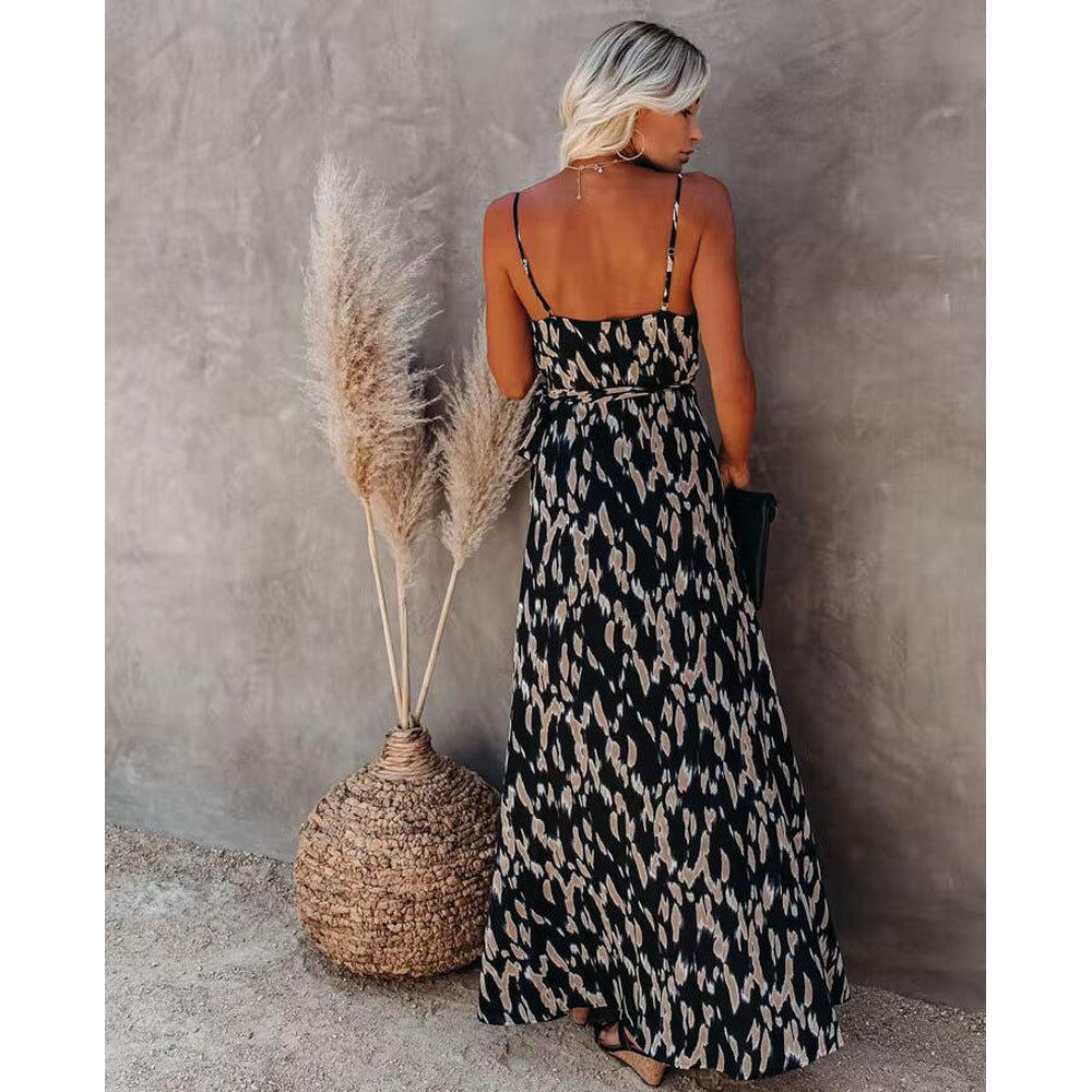 Femme Elegantes Maxi Kjole med sidelifting design Stilla