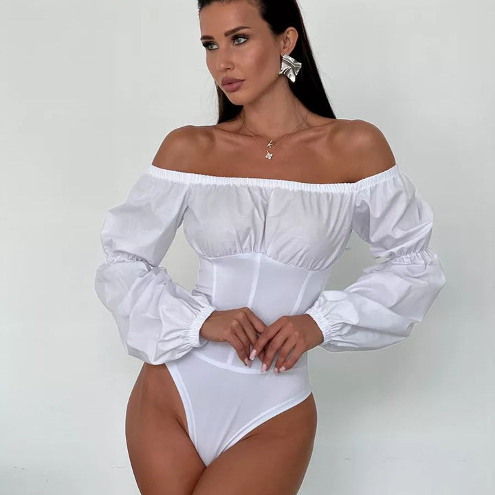 Dame Off-Shoulder Bodysuit med voluminøse ærmer og tætsiddende snit Stilla