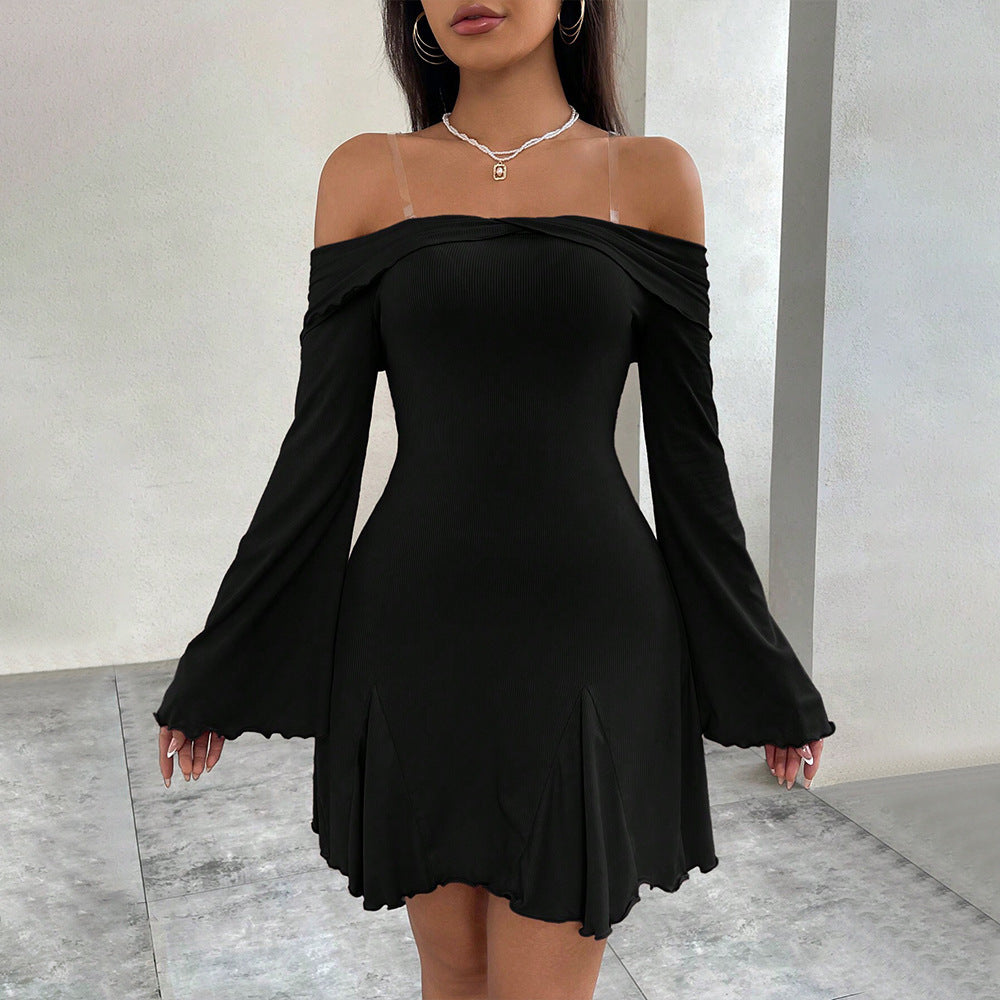 Damer off-the-shoulder mini kjole med elegante flæseærmer og trendy design Stilla