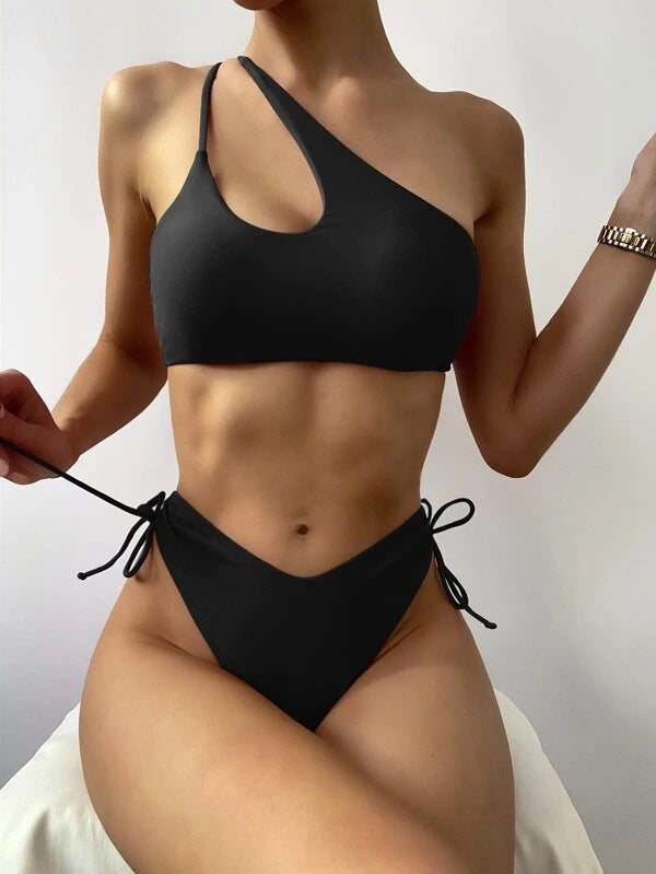 Dame Asymmetrisk Bikini-sæt med snor detaljer Stilla