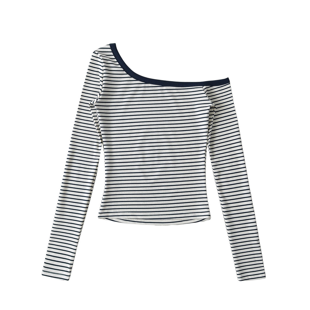 Dame asymmetrisk langærmet skjorte med maritimt stribemønster og off-shoulder design Stilla