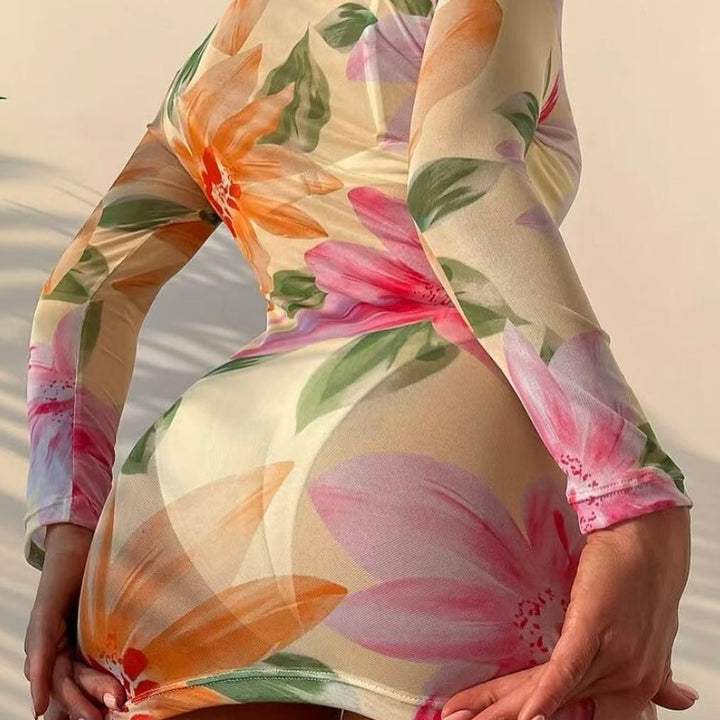 Dame bikinisæt med gennemsigtig cover-up og blomstermønster Stilla