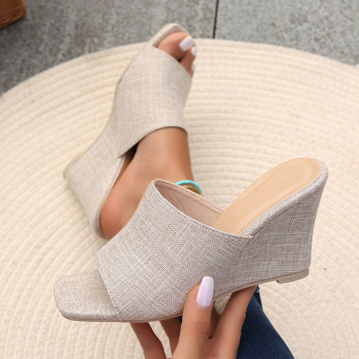 Dame Wedge-sandaler med moderne struktur og behagelig fodsengekonstruktion Stilla