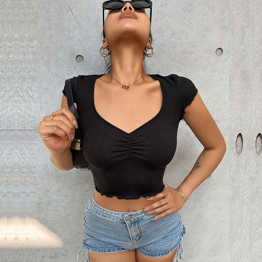 Dame cropped top med elastisk samling og trendy V-hals Stilla