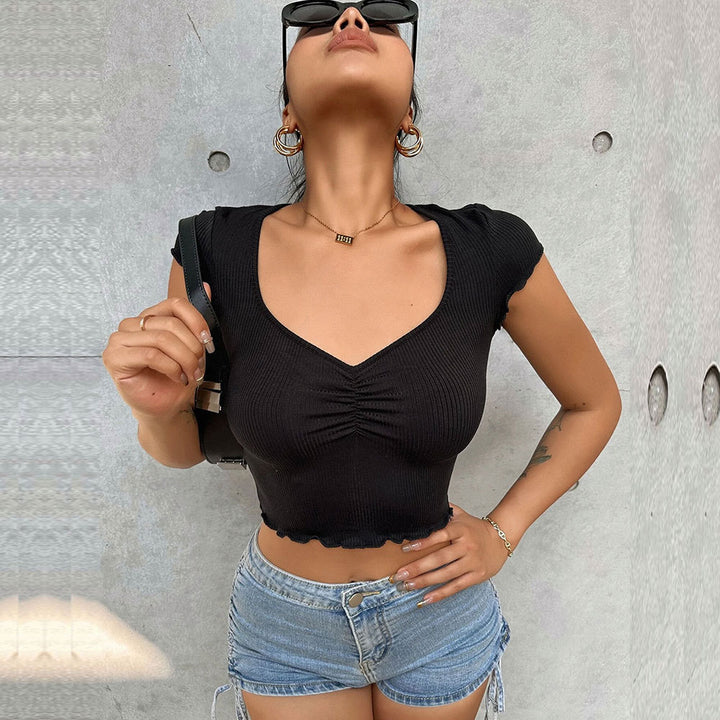 Dame cropped top med elastisk samling og trendy V-hals Stilla