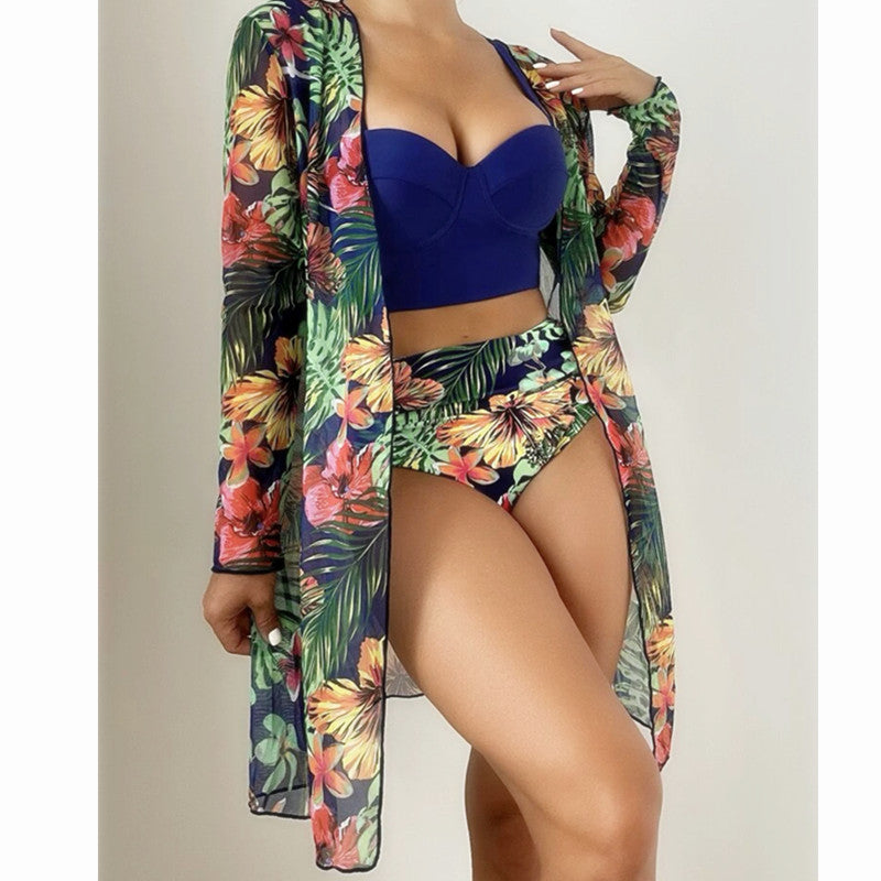 Dame bikini-sæt med floral kimono og polstret top Stilla