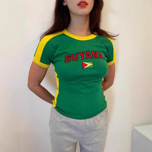 Dame T-shirt med kulturelt tryk og flagmotiv Skovae